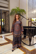 Khaddi Black (Stitched 2 Pcs)