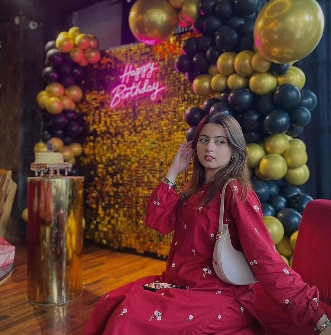 Floral Delight (Stitched 2 Pcs)