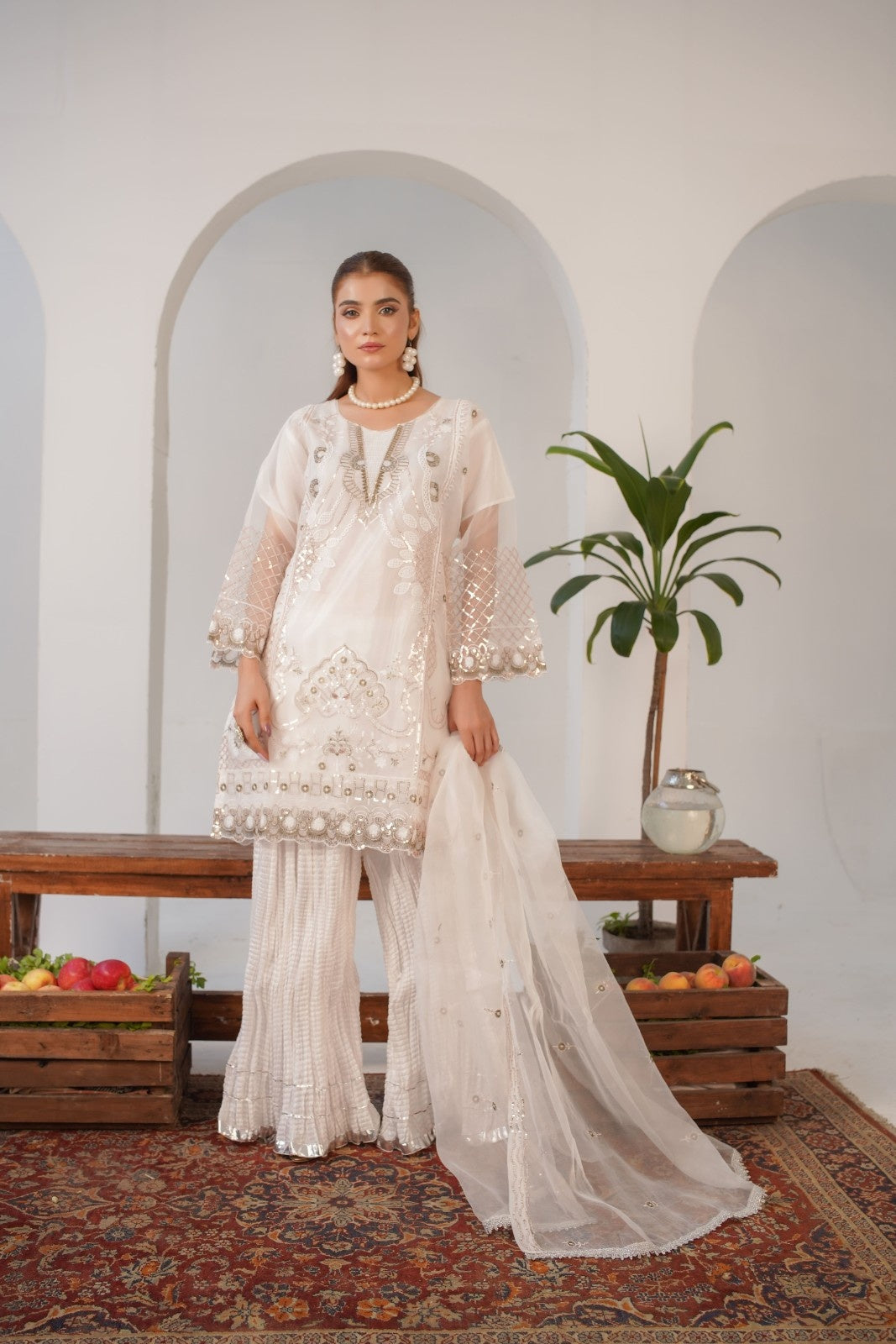 Areej White (Stitched 3 Pcs)